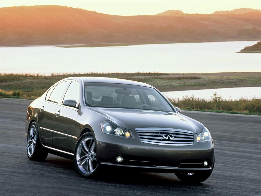  Infiniti M45 Concept 2004 года  (фото 11 из 17)